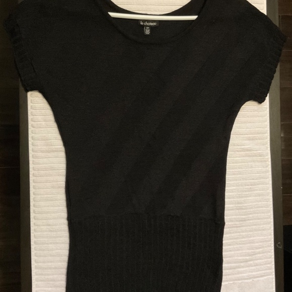 Le Chateau black t-shit - Picture 2 of 2